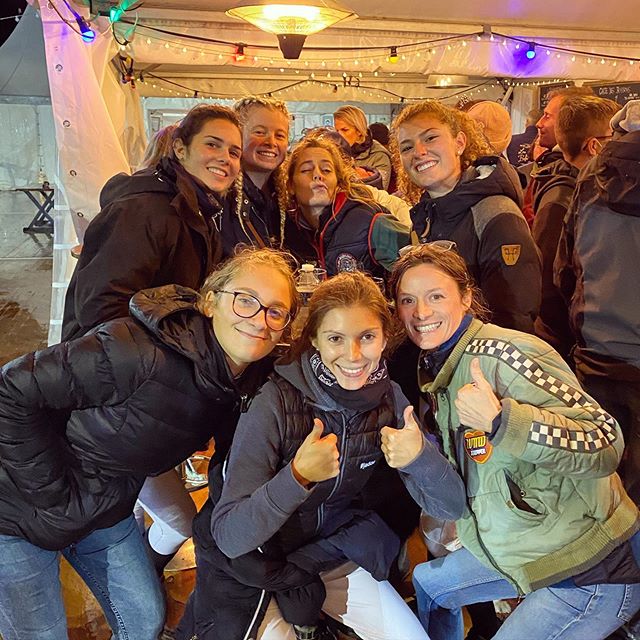 Team jumping des Écuries du Bois Clos, centre équestre dans le pays de Gex Team jumping des Écuries du Bois Clos, centre équestre dans le pays de Gex